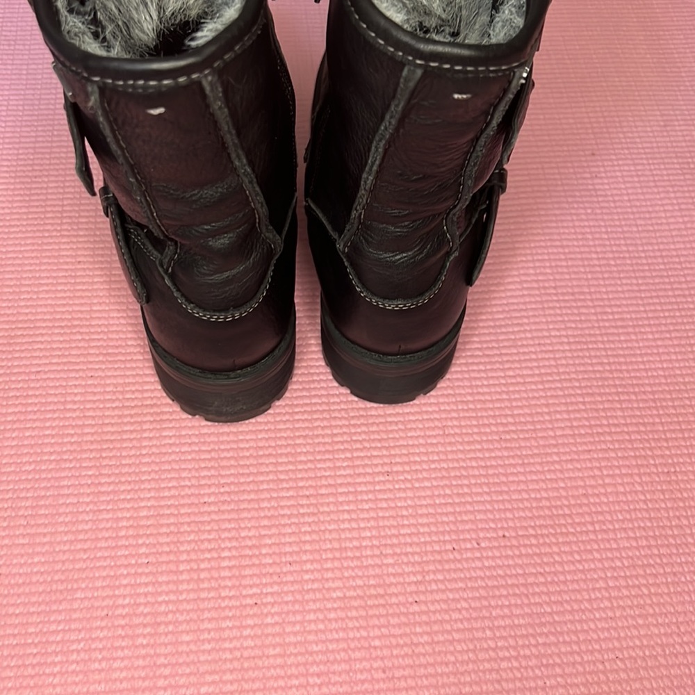 Clarks 'Reunite Go' Gore-Tex® Waterproof Moto Boot - Picture 4 of 8